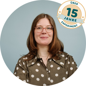 LauraU-Button