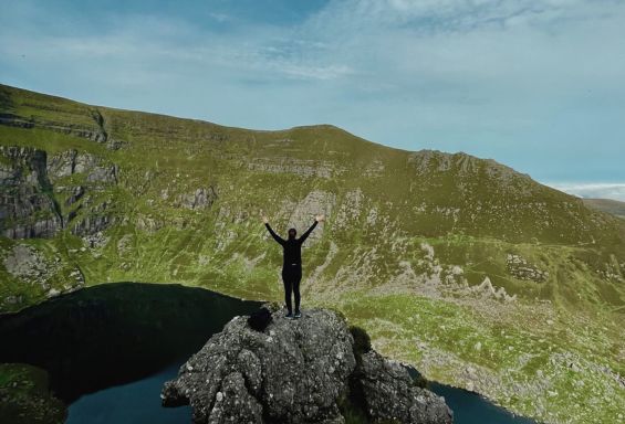 Schulbesuch irland High School Bild 1